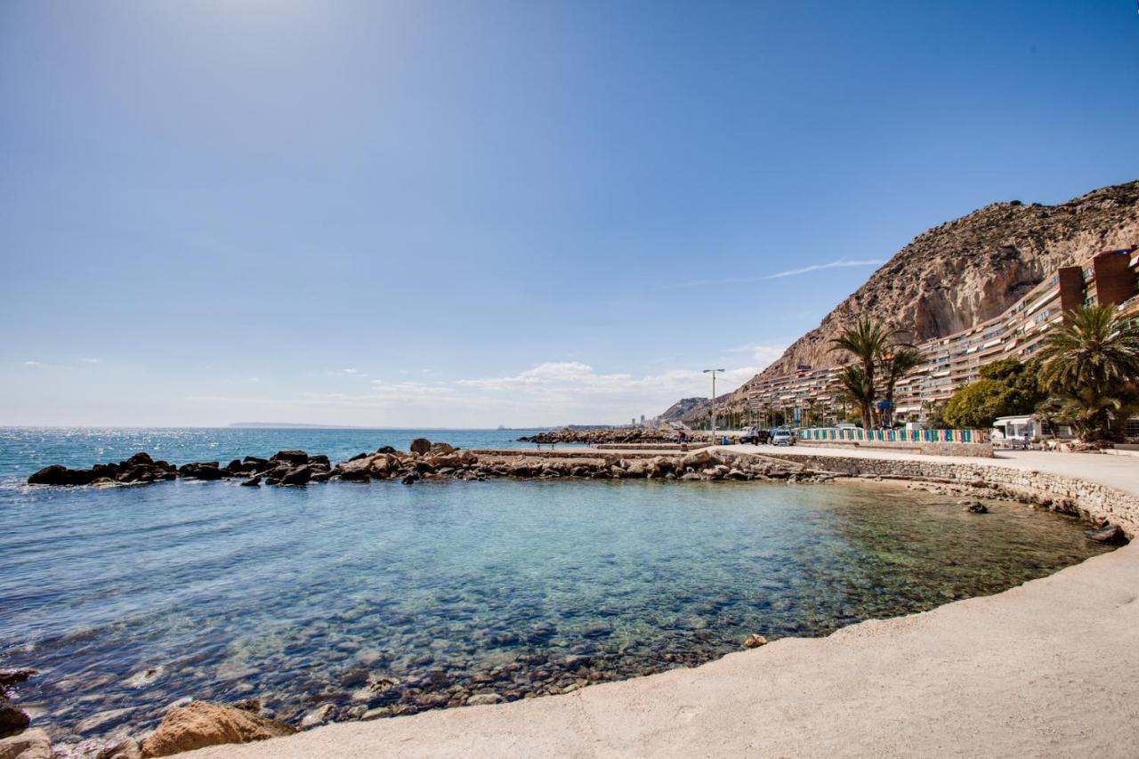 Vistas Al Mar Apartment Alicante Bagian luar foto